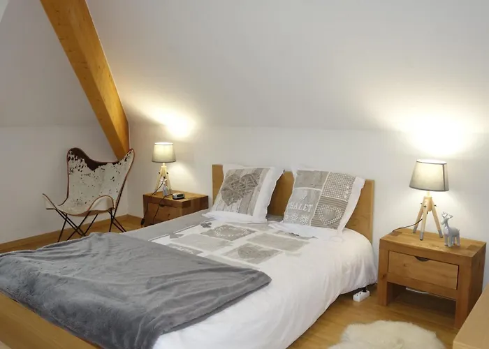 Apartment Domaine De Crespin-4 By Interhome