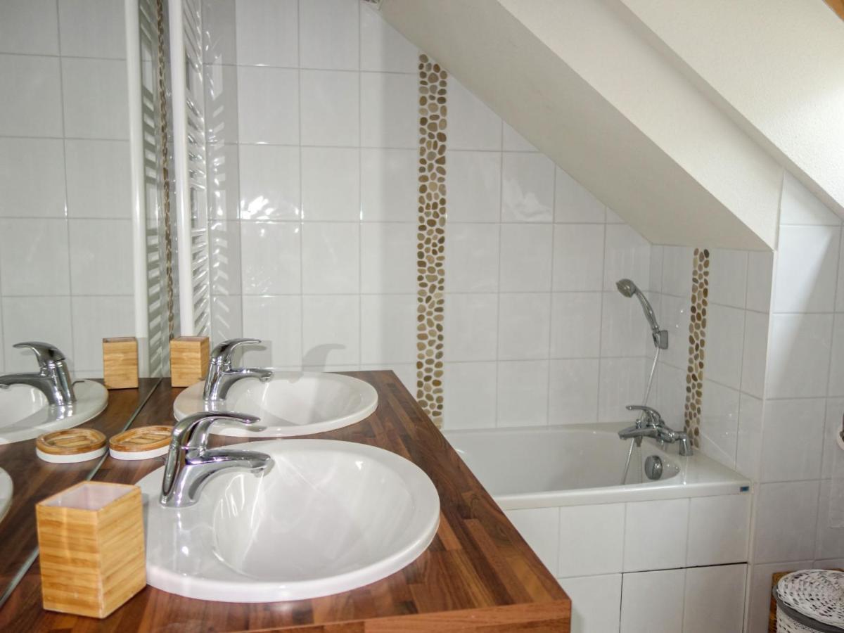 Appartamento Domaine De Crespin-4 By Interhome